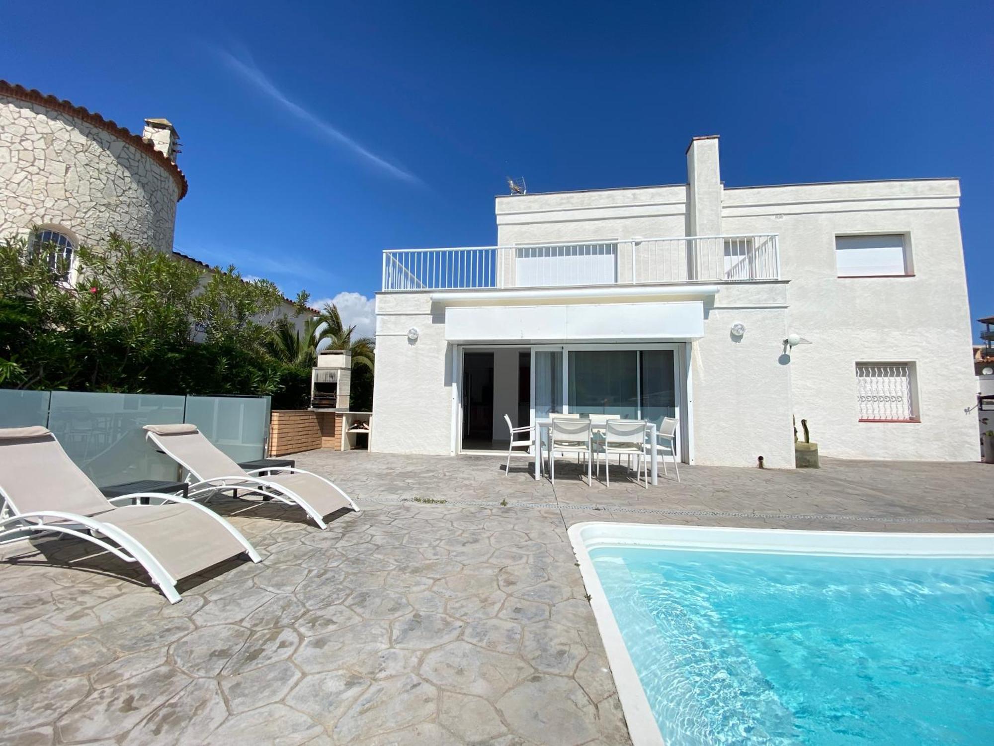 Agi Cap Llarg Villa Roses Exterior photo